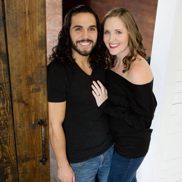 Meet your Posher, Lauren - Picture 1 of 1